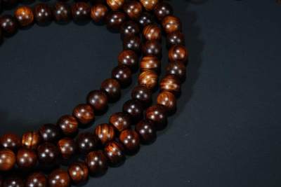 上海都达杂项专场七十三【全场包邮】 海南黄花梨虎皮纹0.8圆珠多圈手串 附鉴定证书86-260