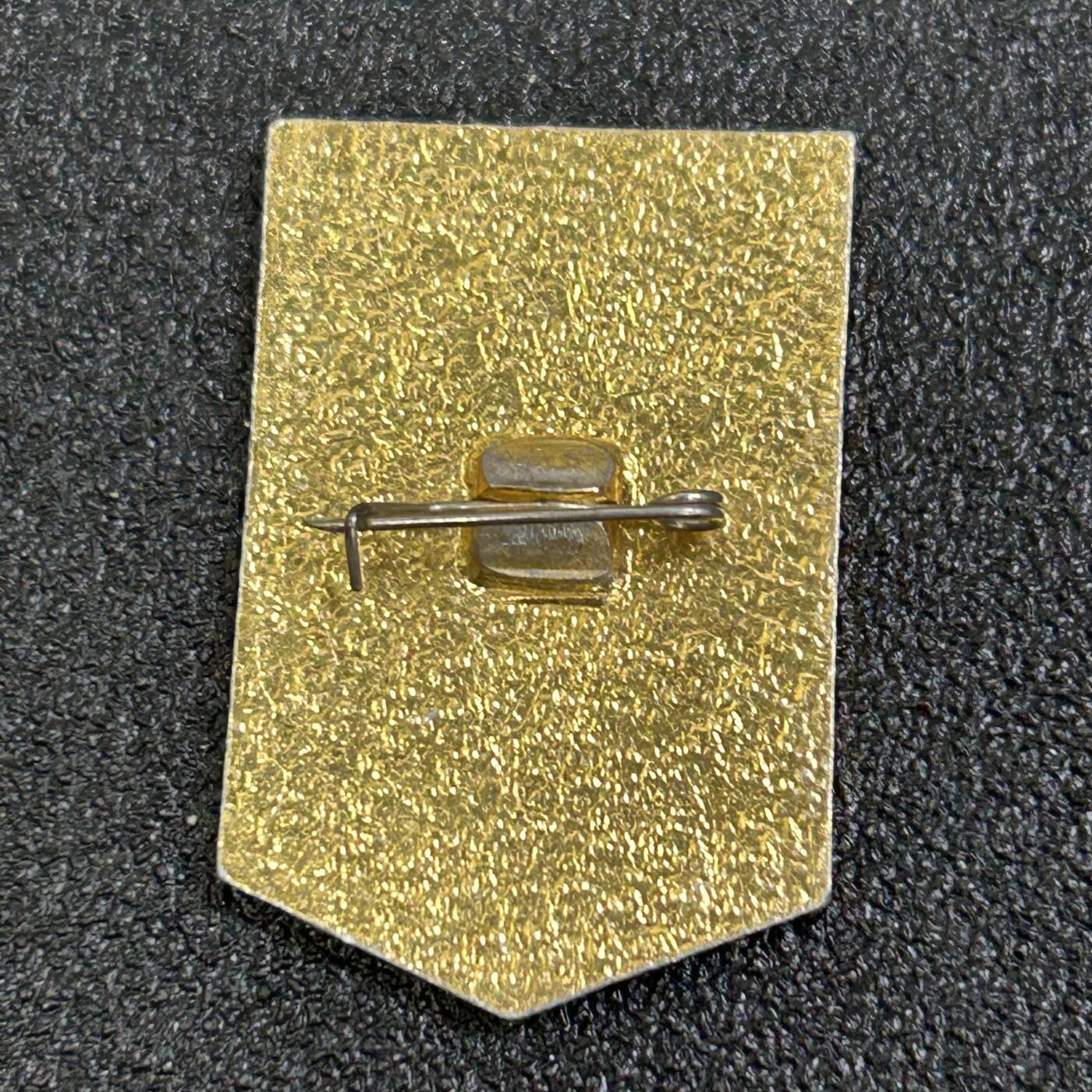 西秦中古拍卖第七十三期 苏联乌克兰劳动突击手奖章