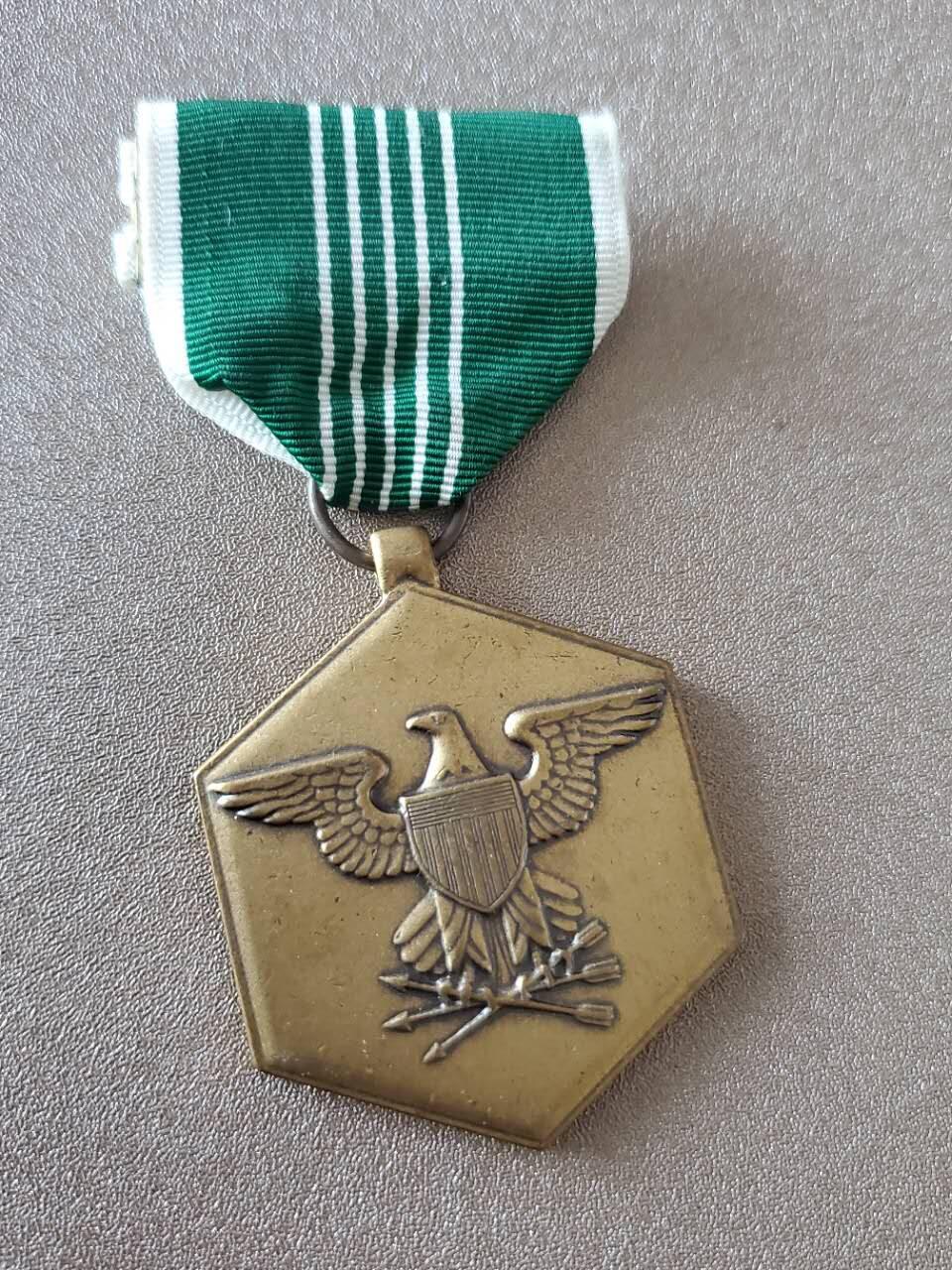 嘉宝良覃世界勋赏第23期拍卖 美国实发陆军功绩奖章