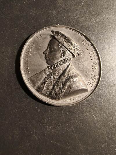 老王徽章第178期 - 法国历任国王纪念章    弗朗索瓦二世   少见锡质     直径50mm    重量43.6g