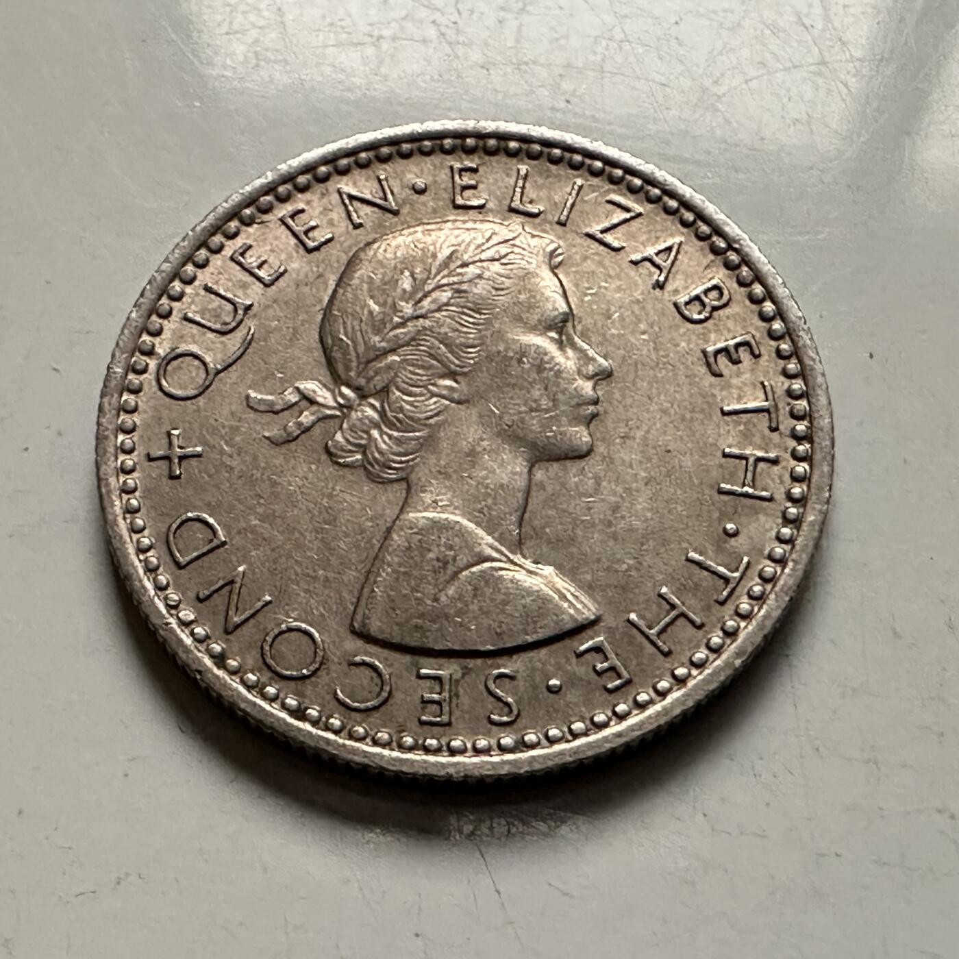 🌹外币初藏🌹🐯2026年第10场  每周二四六晚8️⃣点 接代拍 新西兰1956年六便士