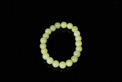 上海都达杂项专场三（全场包邮） - 天然岫玉0.9圆珠手串 附鉴定证书86-331