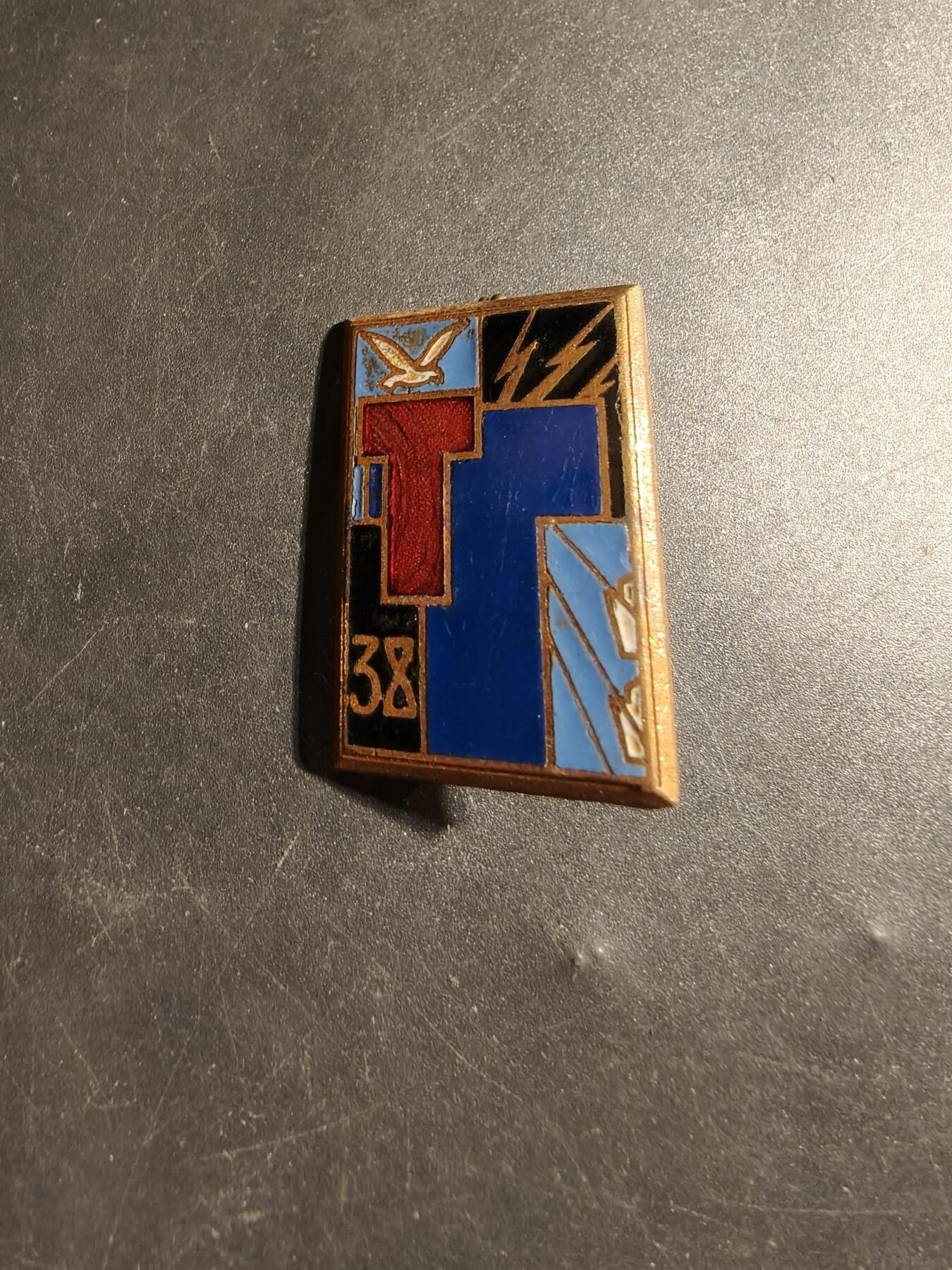 老王徽章第178期 法国陆军第38通信团证章