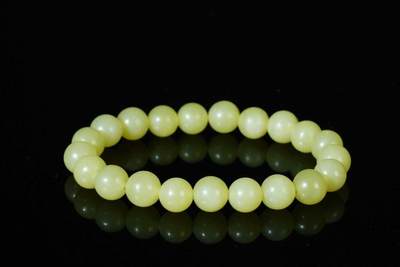 上海都达杂项专场三十四【年后发货全场包邮】  天然岫玉0.9圆珠手串 附鉴定证书86-331