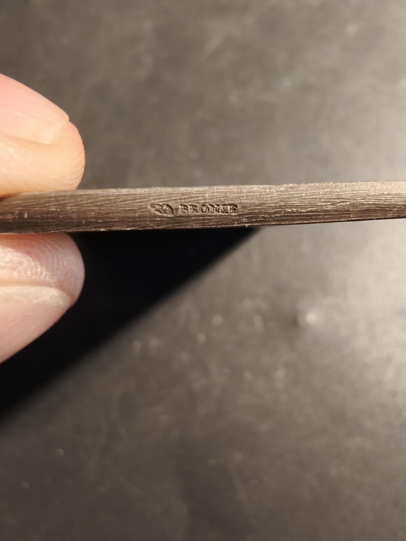 老王徽章第178期 法国射击联盟混合射击竞赛方形镀银大铜章    Dupre版本    尺寸38×50mm     重量41.2g