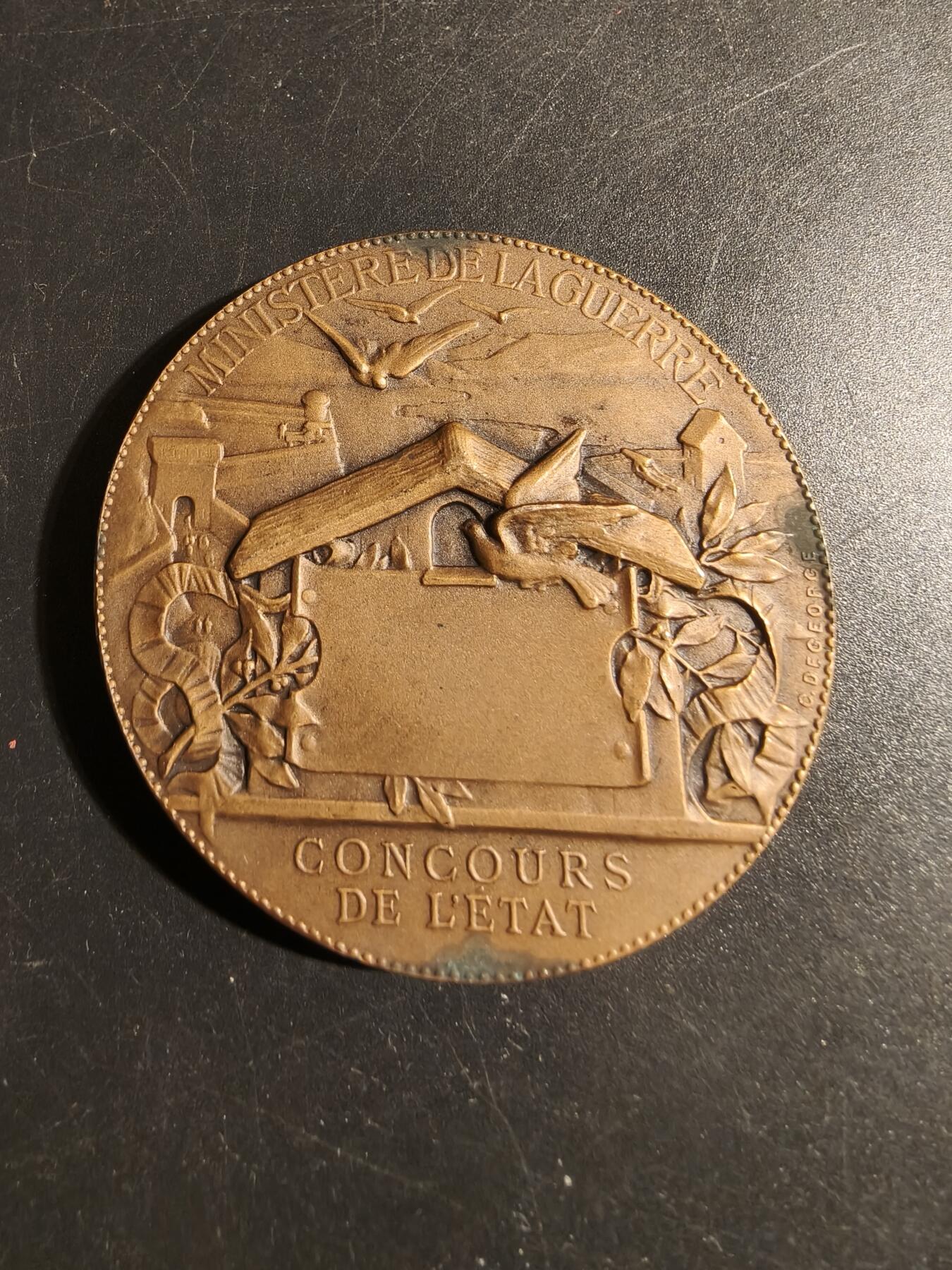 老王徽章第178期 法国普法战争巴黎围城战信鸽通信大铜章     直径50mm    重量63.5g