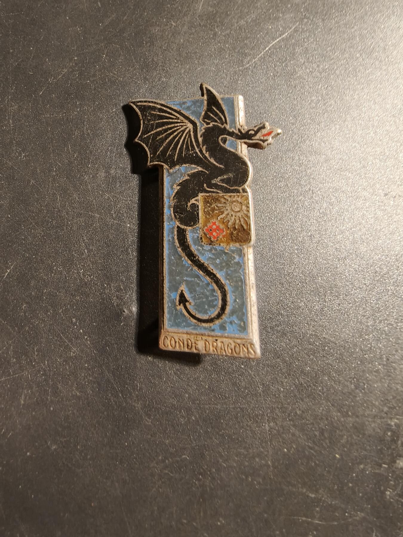 老王徽章第178期 法国陆军第2(孔代亲王)龙骑兵团证章
