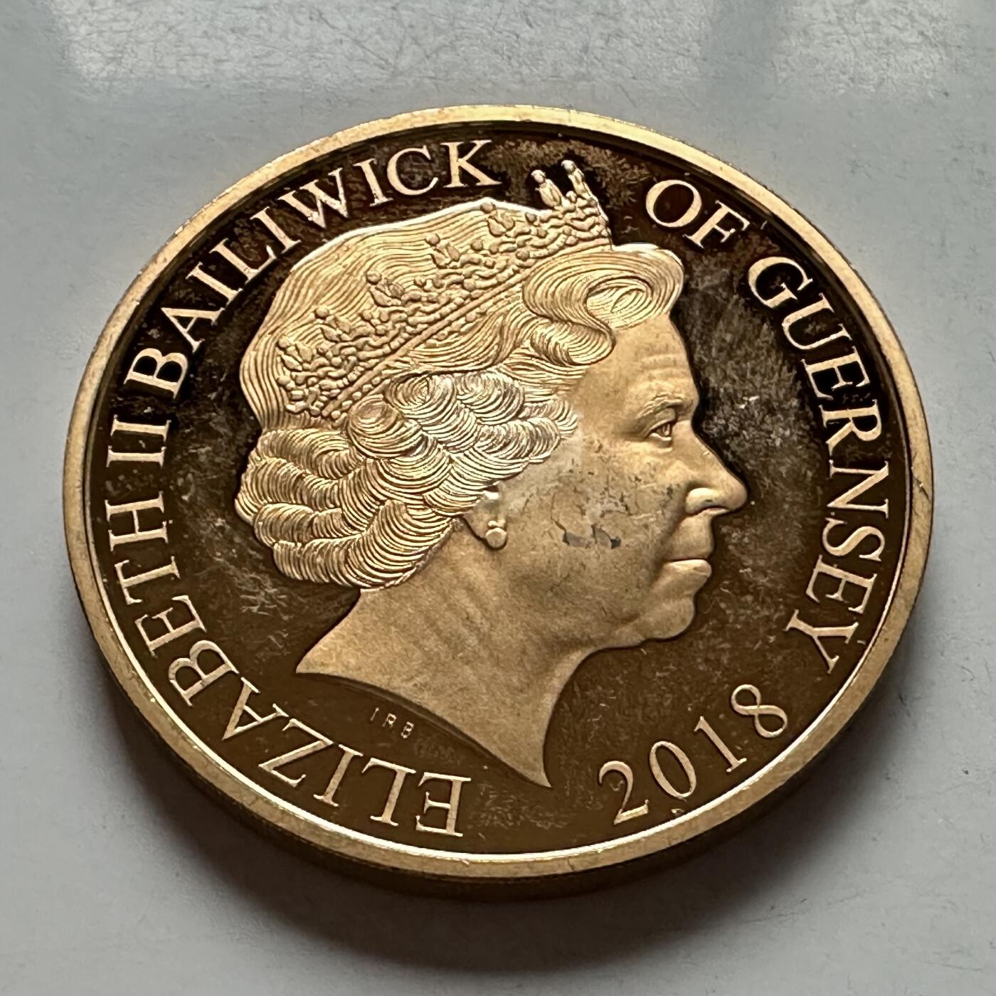 🌹外币初藏🌹🐯2026年第10场  每周二四六晚8️⃣点 接代拍 根西岛2018年英国皇家空军百年纪念50便士镀金纪念币 克朗型