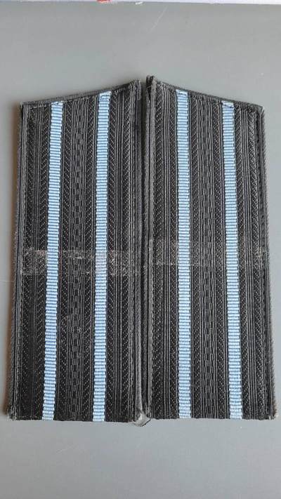 嘉宝良覃世界勋赏第23期拍卖 - 苏联空白肩章一组