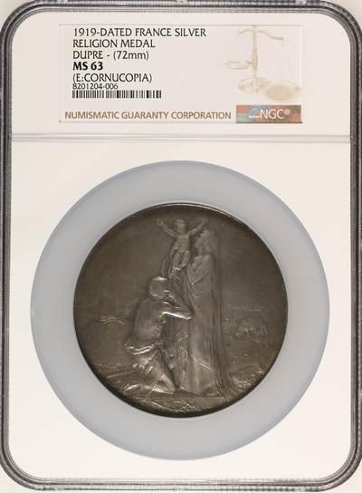 「木头集藏」章牌精品专场！ - G Dupre～法国救赎大银章，MS63 ，直径：72mm，151g，难得好品，1919年刻字。正面是圣母玛利亚高举婴儿耶稣，圣约瑟跪于右侧；背面是圣约翰手捧十字架半跪于祭坛前，祭坛上的拉丁语铭文意为“愿基督的救赎降临”。背面所刻的名字是一个德语姓氏，这也从侧面反映了此章在当时的受欢迎程度，其影响力已经不仅仅局限于法国本土。