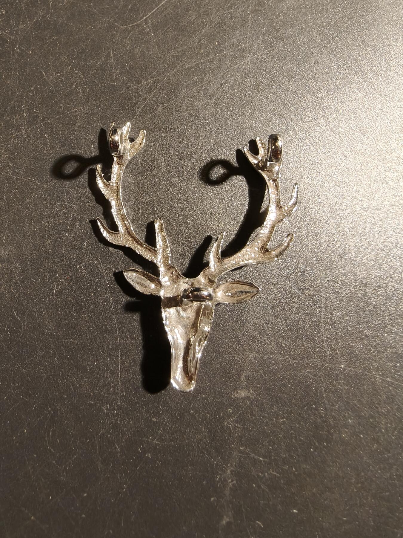 老王徽章第178期 苏格兰鹿头胸针