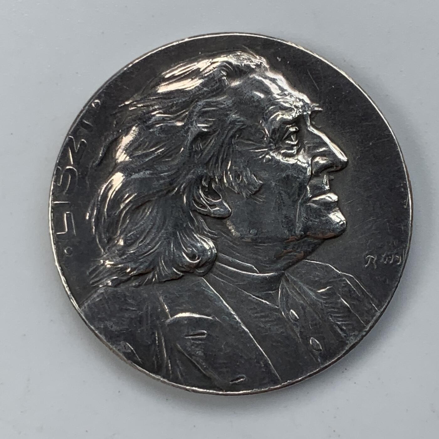 掌中浮雕-藏着的欧洲第050场 李斯特银章，29mm，9g，章面刻990银标，有合适的盒子