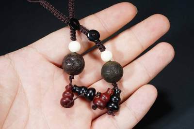 上海都达杂项专场七十三【全场包邮】 天然达拉干沉香招财进宝手机挂件 1对 附鉴定证书86-281