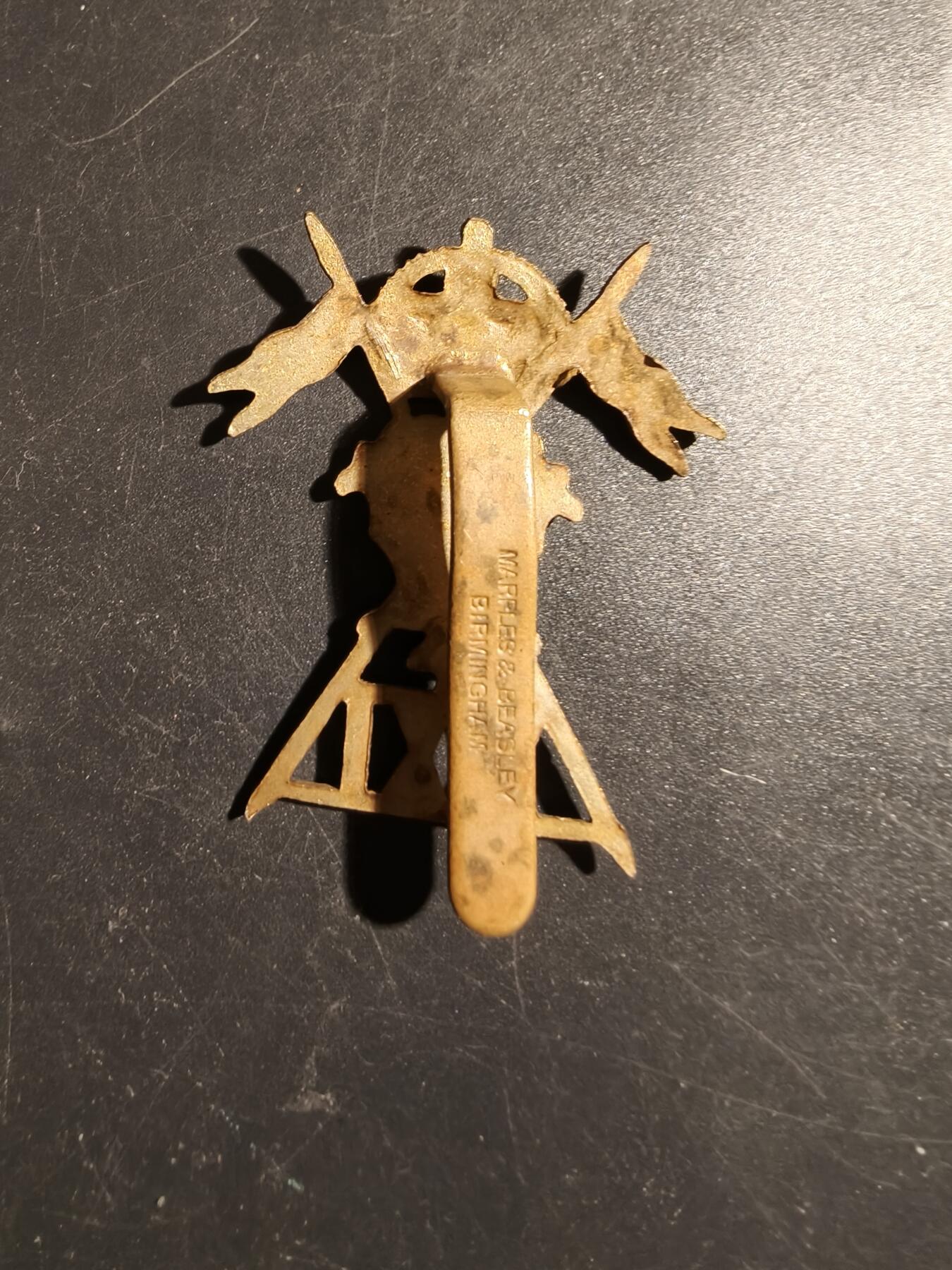 老王徽章第178期 英国印度女皇直属第21枪骑兵团帽徽    一战时期