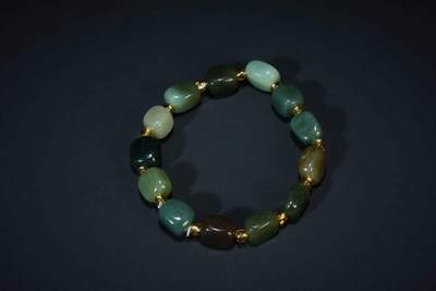 上海都达杂项专场五（全场包邮） - 天然 和田玉随形糖珠手串 附鉴定证书87-49