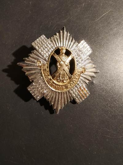 老王徽章第178期 - 英国皇家苏格兰步兵团帽徽    一战时期