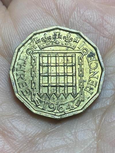 2026年第十二场(总第一百八十一场）外国好品散币场(免佣金) - 英国🇬🇧1964年3便士(伊丽莎白二世青年桂冠第二版)