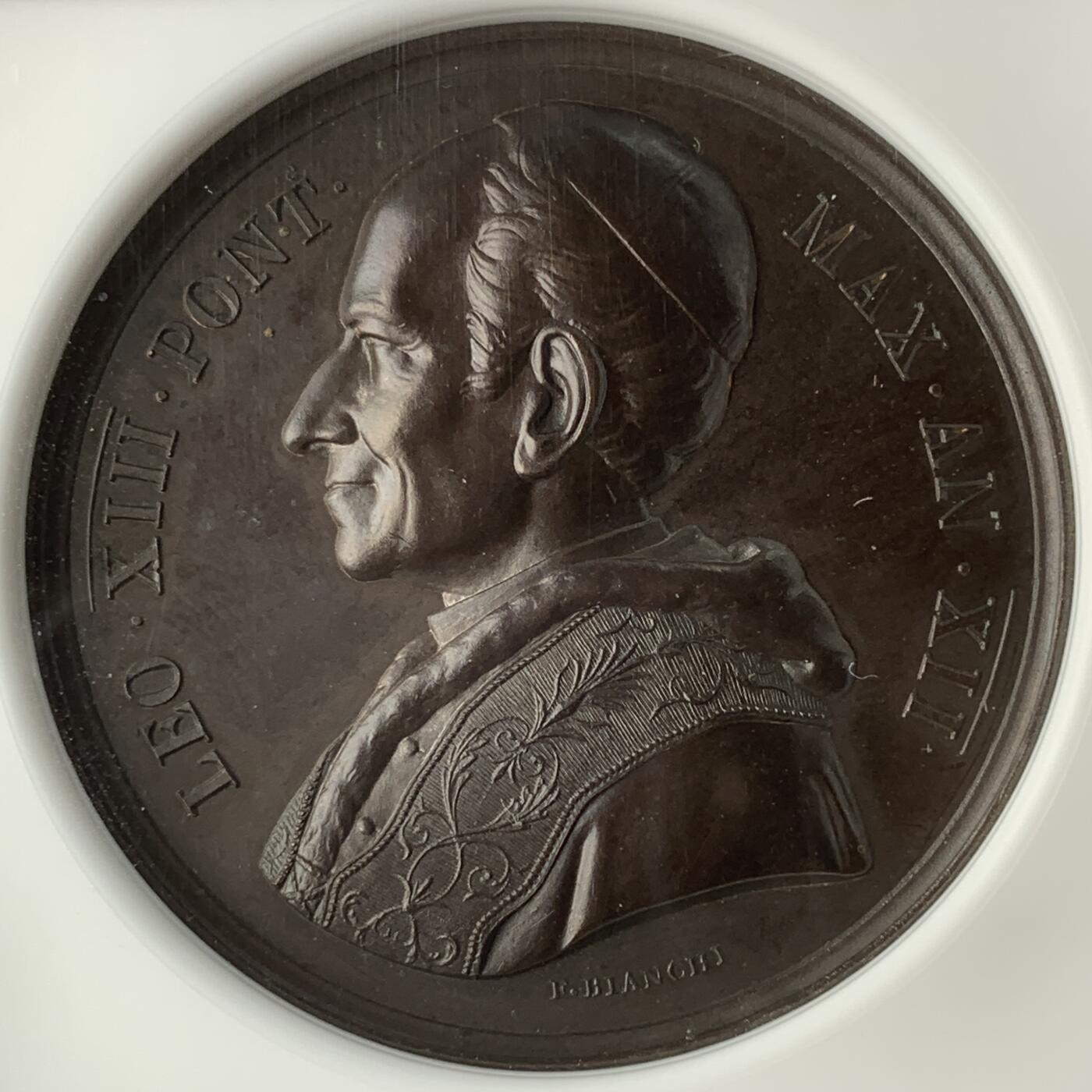 掌中浮雕-藏着的欧洲第050场 NGC MS63 : 教皇利奥十三世，拉特兰修道院修缮铜章，44mm