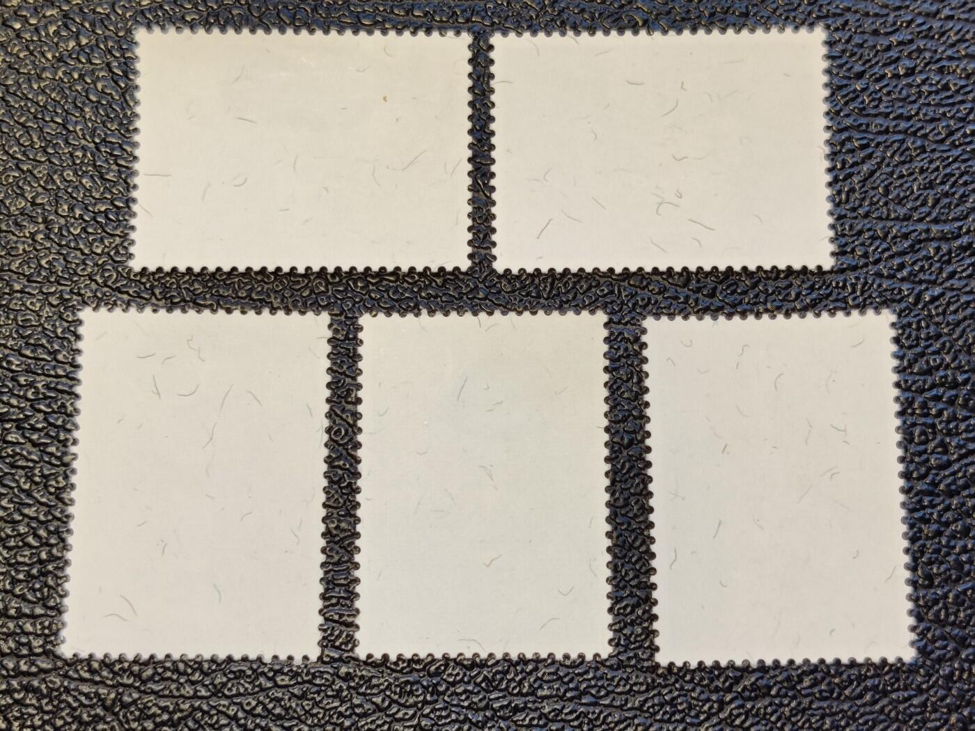 洪涛臻品批发群 精选邮票限时拍卖第1233期  1973 故宫古物 历代名瓷--明瓷两组混上品-全品！纤维防伪纸印刷。 此票原胶很薄,刷胶特殊,切勿湿手直摸！