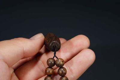 上海都达杂项专场七十三【全场包邮】 天然奇楠沉香天珠吊坠挂件 附鉴定证书86-279