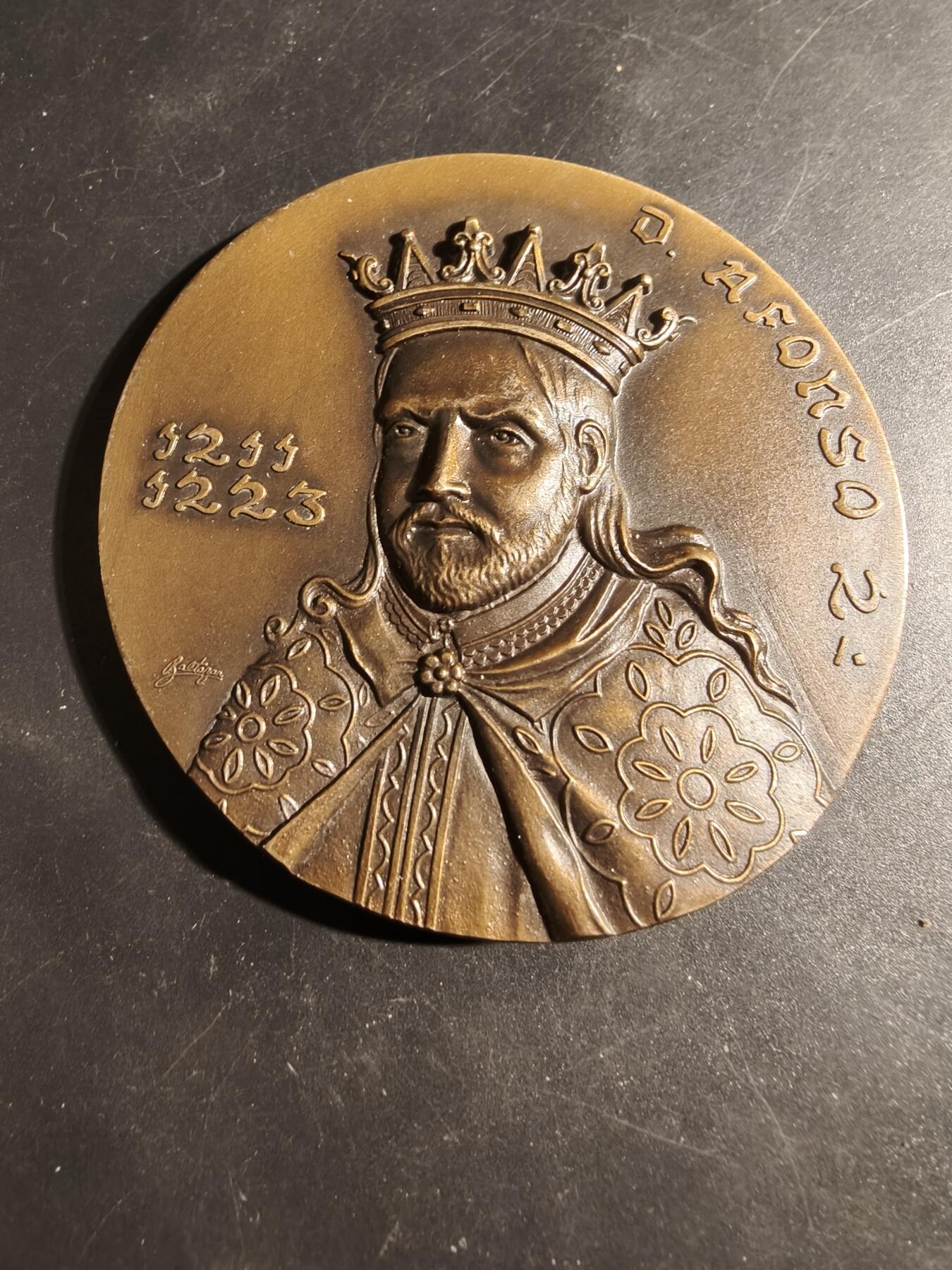 老王徽章第178期 葡萄牙国王唐·阿方索二世首次宫廷会议大铜章     直径80mm    重量211g