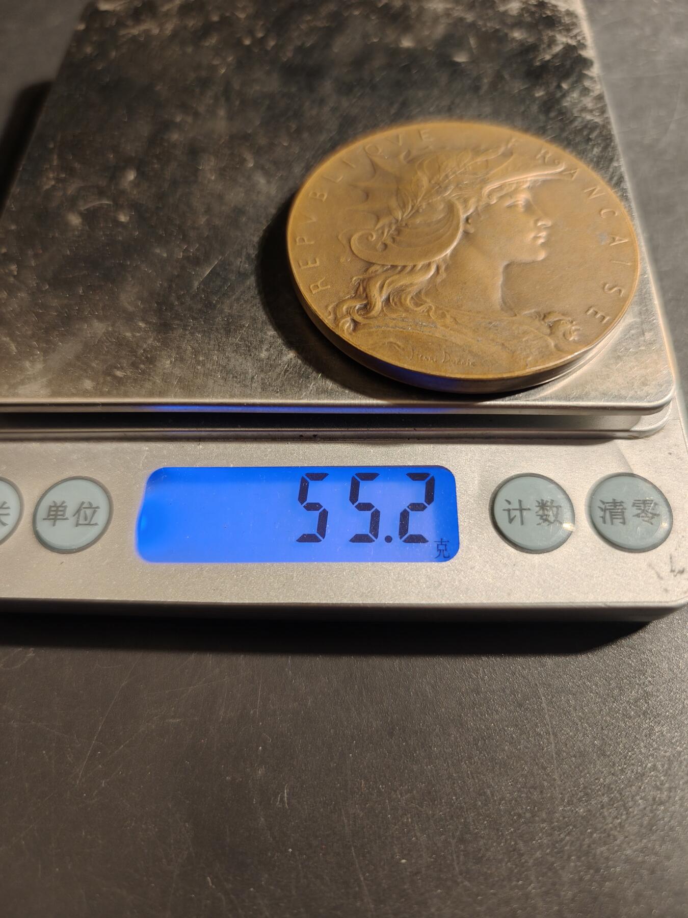 老王徽章第178期 法国战争部射击竞赛大铜章    大师亨利杜布瓦作品    戎装玛丽安娜     直径50mm     重量55.2g