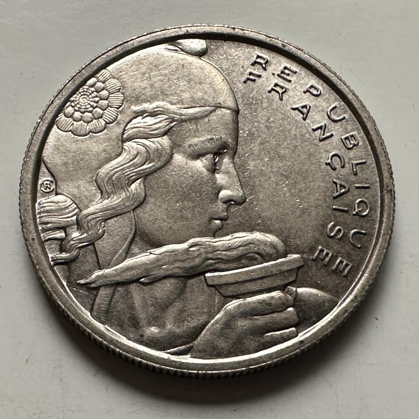 🌹外币初藏🌹🐯2026年第10场  每周二四六晚8️⃣点 接代拍 法国1955年100法郎