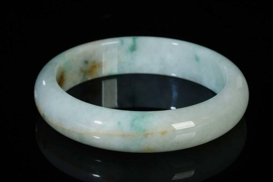 上海都达杂项专场五（全场包邮） 天然翡翠（A货）手镯 附鉴定证书87-43