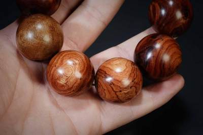 上海都达杂项专场四十八【全场包邮】  海南黄花梨虎皮纹3.0圆珠手串 附鉴定证书86-254