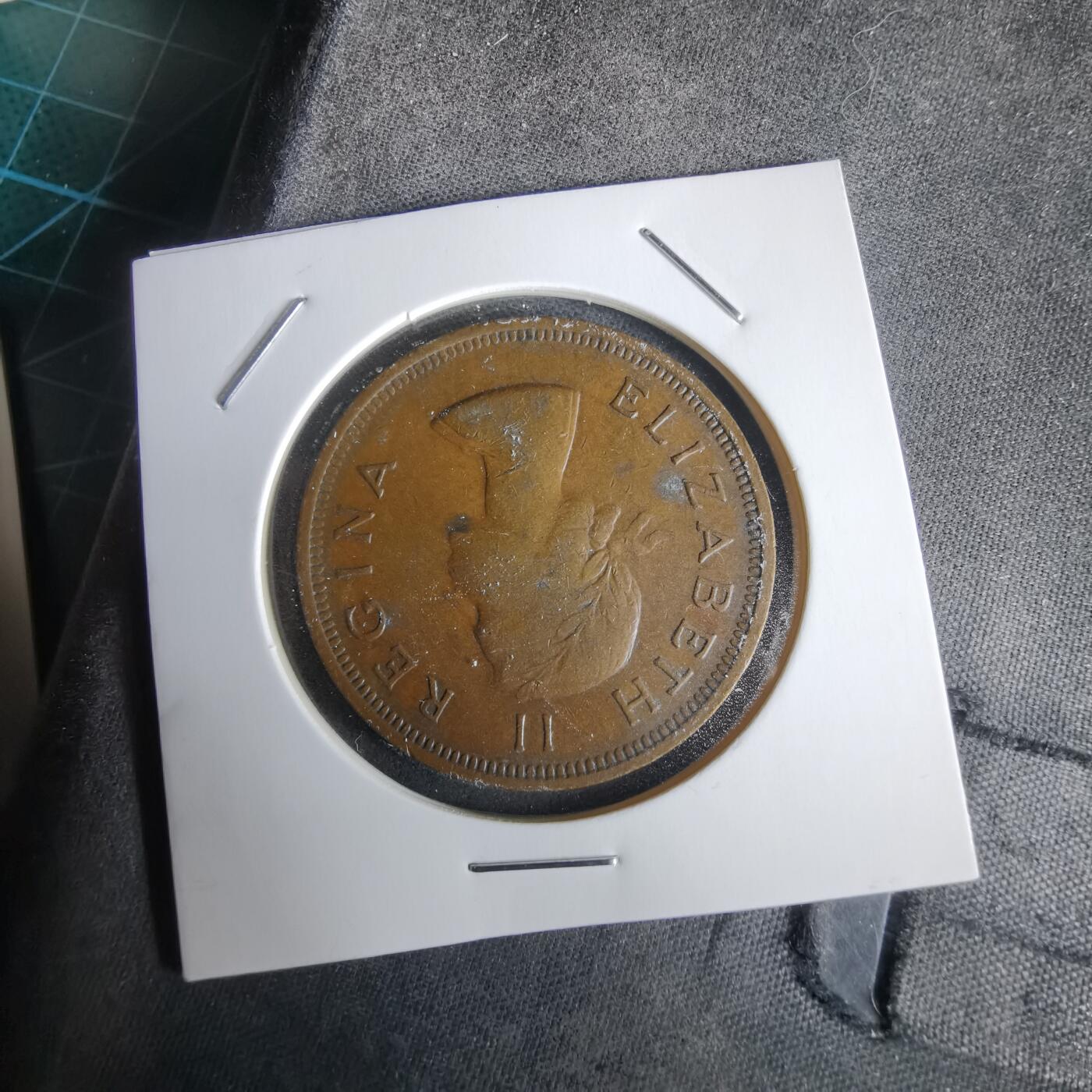 沼泽如烟--第968场 南非1956年1便士