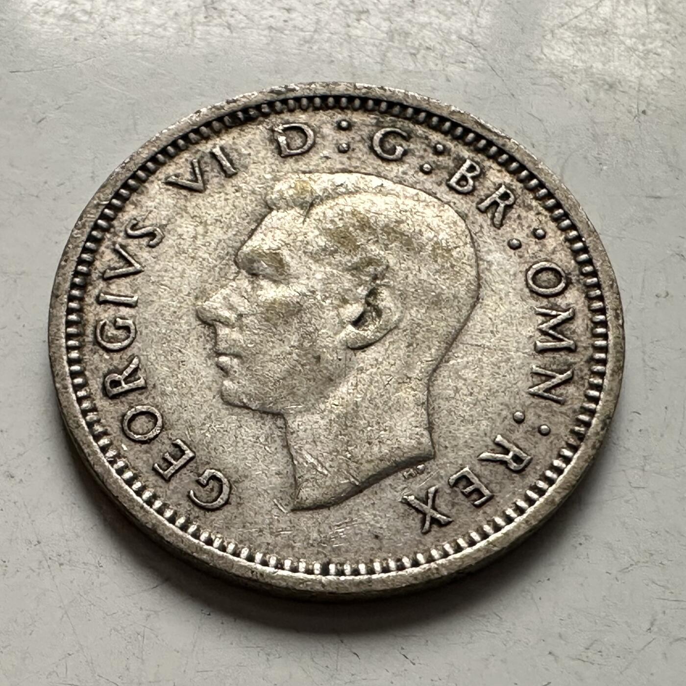 🌹外币初藏🌹🐯2026年第10场  每周二四六晚8️⃣点 接代拍 英国1937年3便士银币