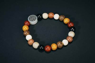 上海都达杂项专场四（全场包邮） - 天然多宝圆珠手串86-291