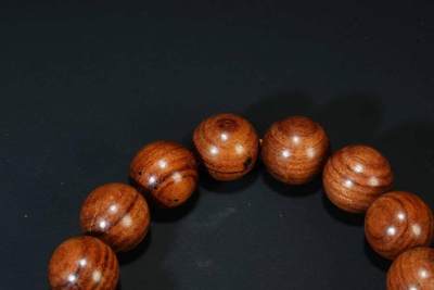 上海都达杂项专场七十三【全场包邮】 海南黄花梨虎皮纹1.5圆珠手串 附鉴定证书86-257