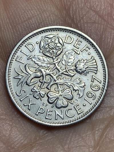 2026年第十二场(总第一百八十一场）外国好品散币场(免佣金) - 英国🇬🇧1967年6便士(伊丽莎白二世青年桂冠第二版，普制币关门年)