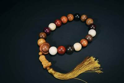 上海都达杂项专场七十三【全场包邮】 天然多宝珠2.0宝宝佛流苏车挂86-292