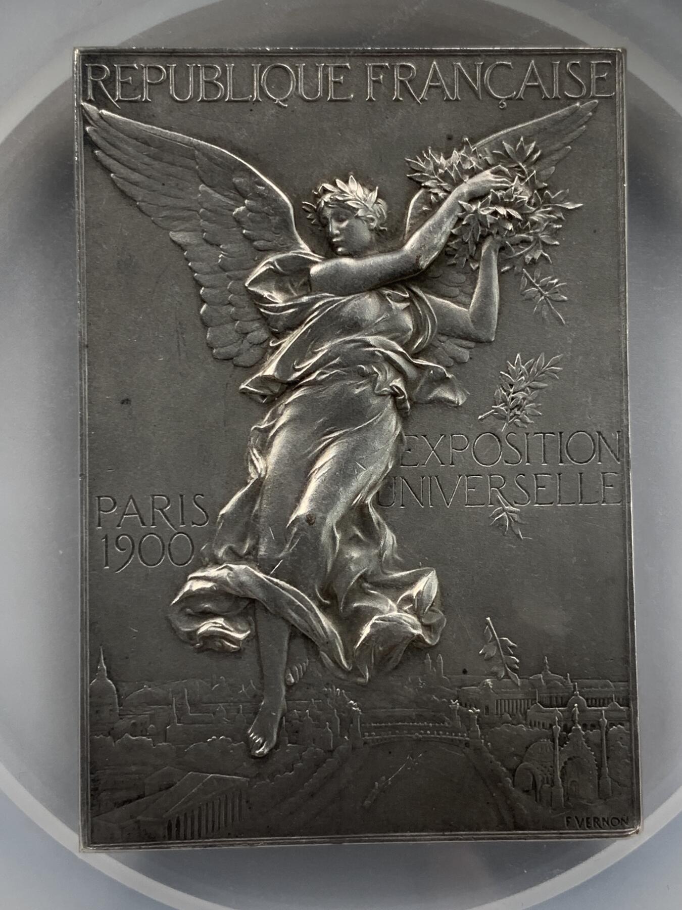 掌中浮雕-藏着的欧洲第050场 NGC MS62 : 1900年法国奥运、世博会纪念镀银铜章(NGC错误标注银章），42*60mm