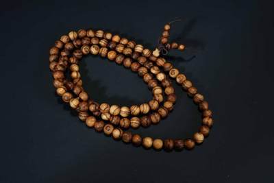 上海都达杂项专场七十三【全场包邮】 天然加里曼丹沉香0.8多圈圆珠手串 附鉴定证书86-284