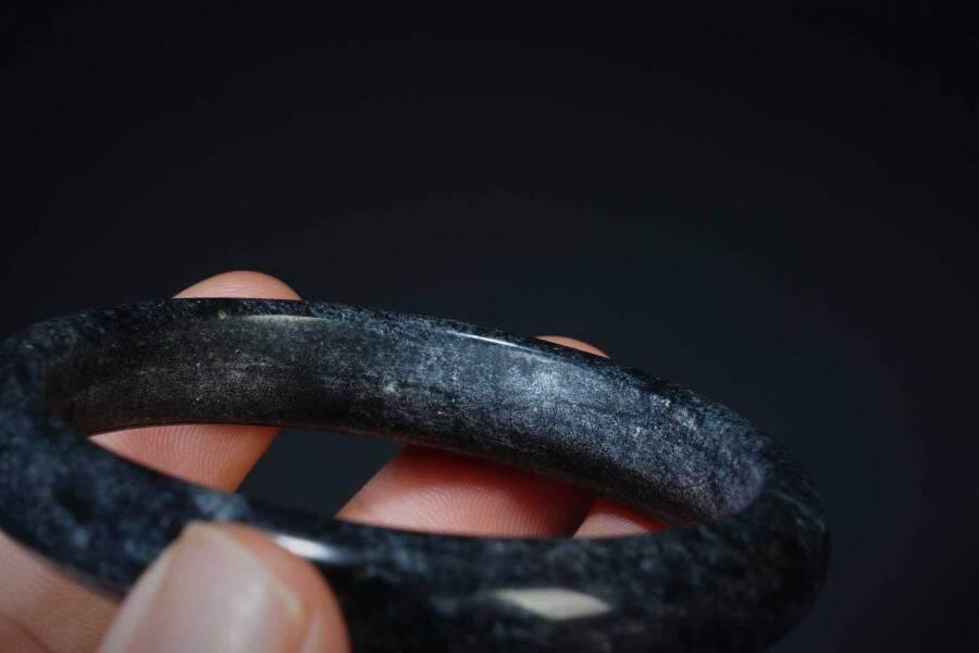 上海都达杂项专场五（全场包邮） 天然墨玉手镯87-45