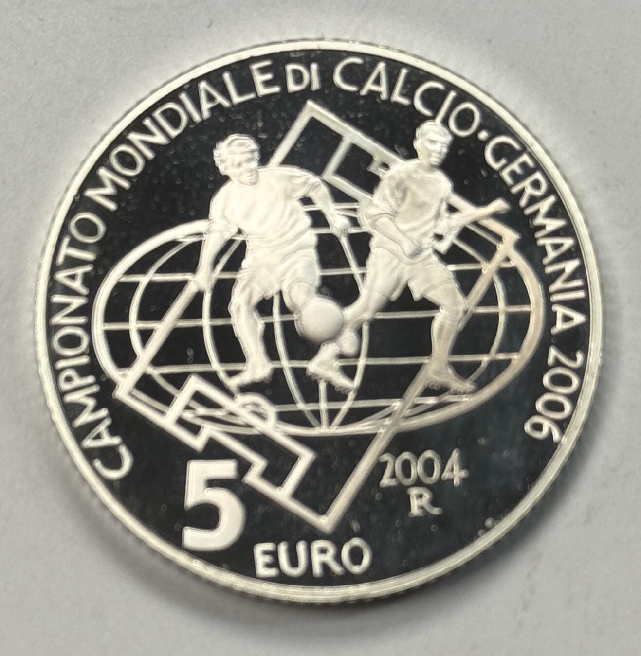 S&S Numismatic世界钱币-拍卖 第119期  圣马力诺2004年 德国足球世界杯 5欧元精制纪念银币 18克925银