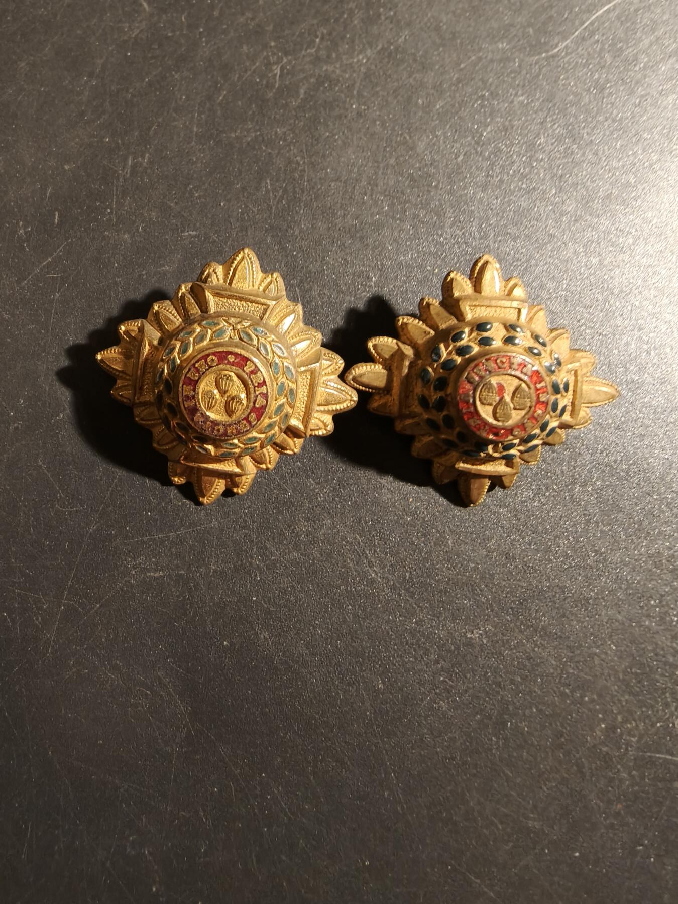 老王徽章第178期 英国军衔配饰巴斯星一组    一战时期