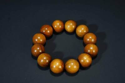 上海都达杂项专场四（全场包邮） - 天然金丝楠木2.0圆珠手串 附鉴定证书86-296