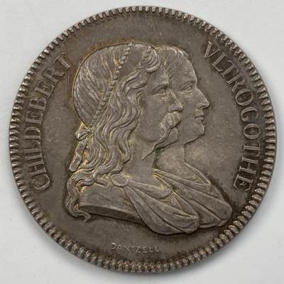 掌中浮雕-藏着的欧洲第050场 - 法国里昂平民医院管理委员会银质代币，35mm，16.12g