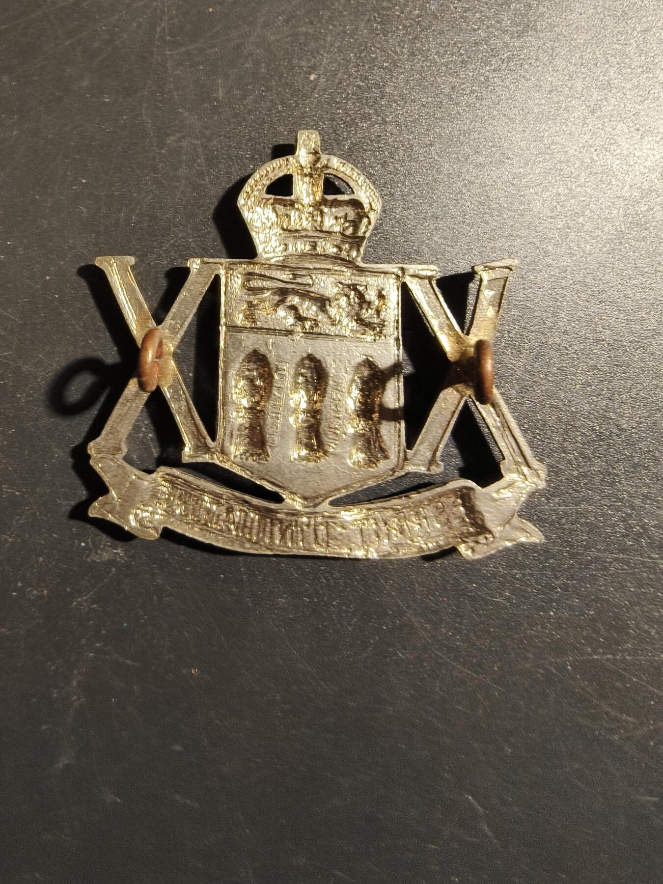 老王徽章第178期 英联邦加拿大第20萨斯喀彻温龙骑兵团帽徽    一战时期