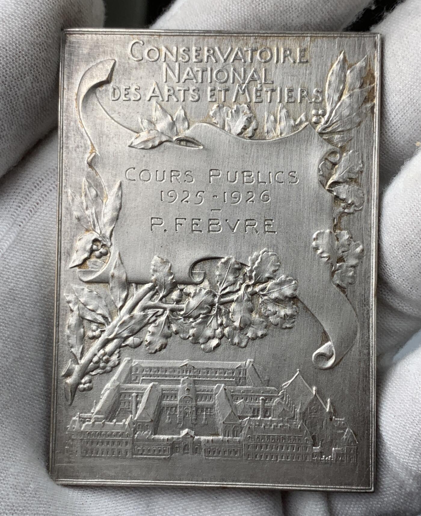 掌中浮雕-藏着的欧洲第050场 1926年法国国家艺术&方法保护学院奖章（镀银铜章），48 X 68mm， 雕刻家：儒勒•帕提（Jules Patey,1855-1930）,1900年法国世博会被授予金奖。