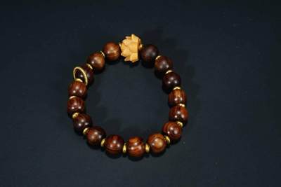 上海都达杂项专场七十三【全场包邮】 海南黄花梨虎皮纹灯笼珠莲花手串 附鉴定证书86-266