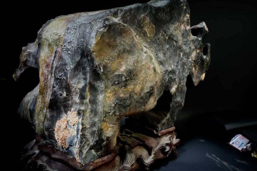 上海都达杂项专场五（全场包邮） 犀牛望月 灵璧赏石特大摆件