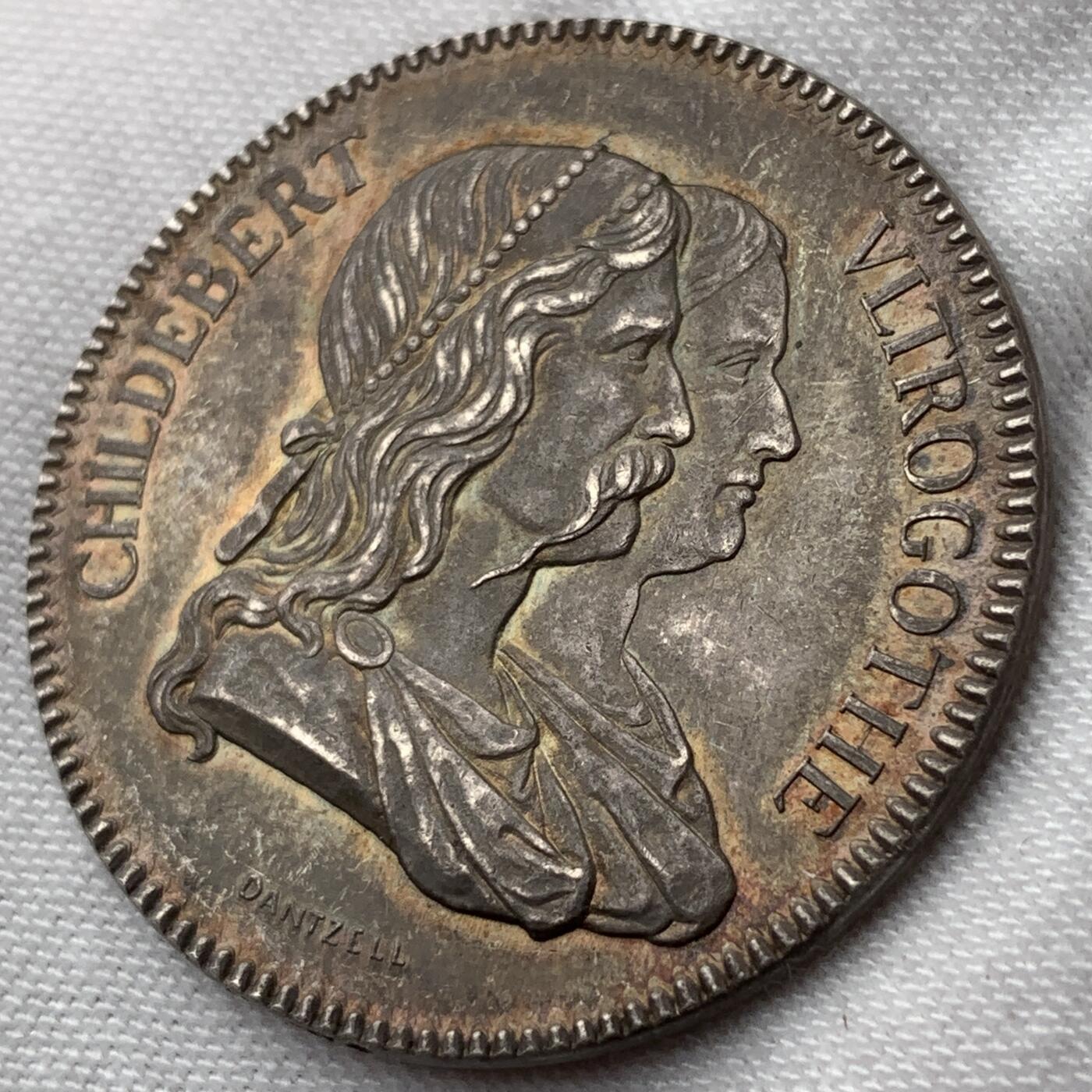 掌中浮雕-藏着的欧洲第050场 法国里昂平民医院管理委员会银质代币，35mm，16.12g