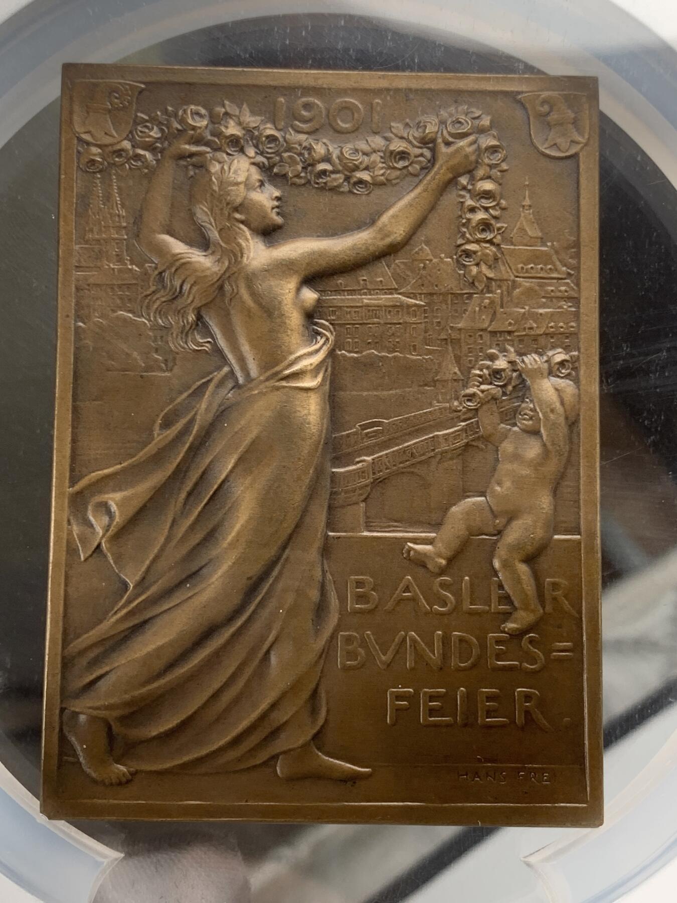 掌中浮雕-藏着的欧洲第050场 NGC MS65 : 1901年瑞士巴塞尔加入瑞士联邦400周年纪念矩形大铜章，58mm*80mm