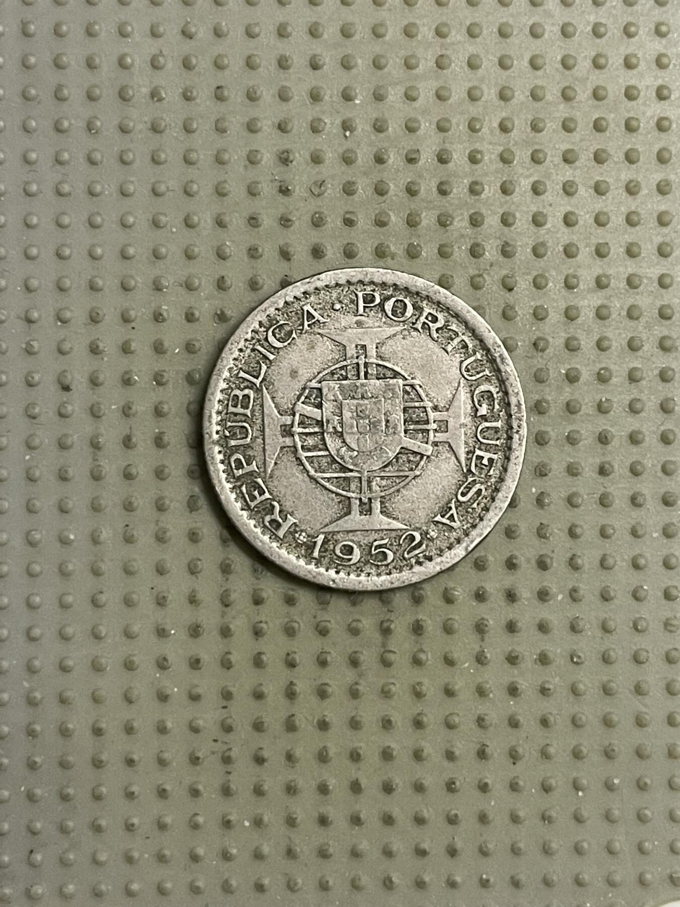 2026年第15场各国散币拍卖（总第165场） 澳门1952年五毫