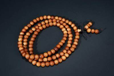 上海都达杂项专场七十三【全场包邮】 印度老山檀香0.8多圈圆珠手串 附鉴定证书86-294